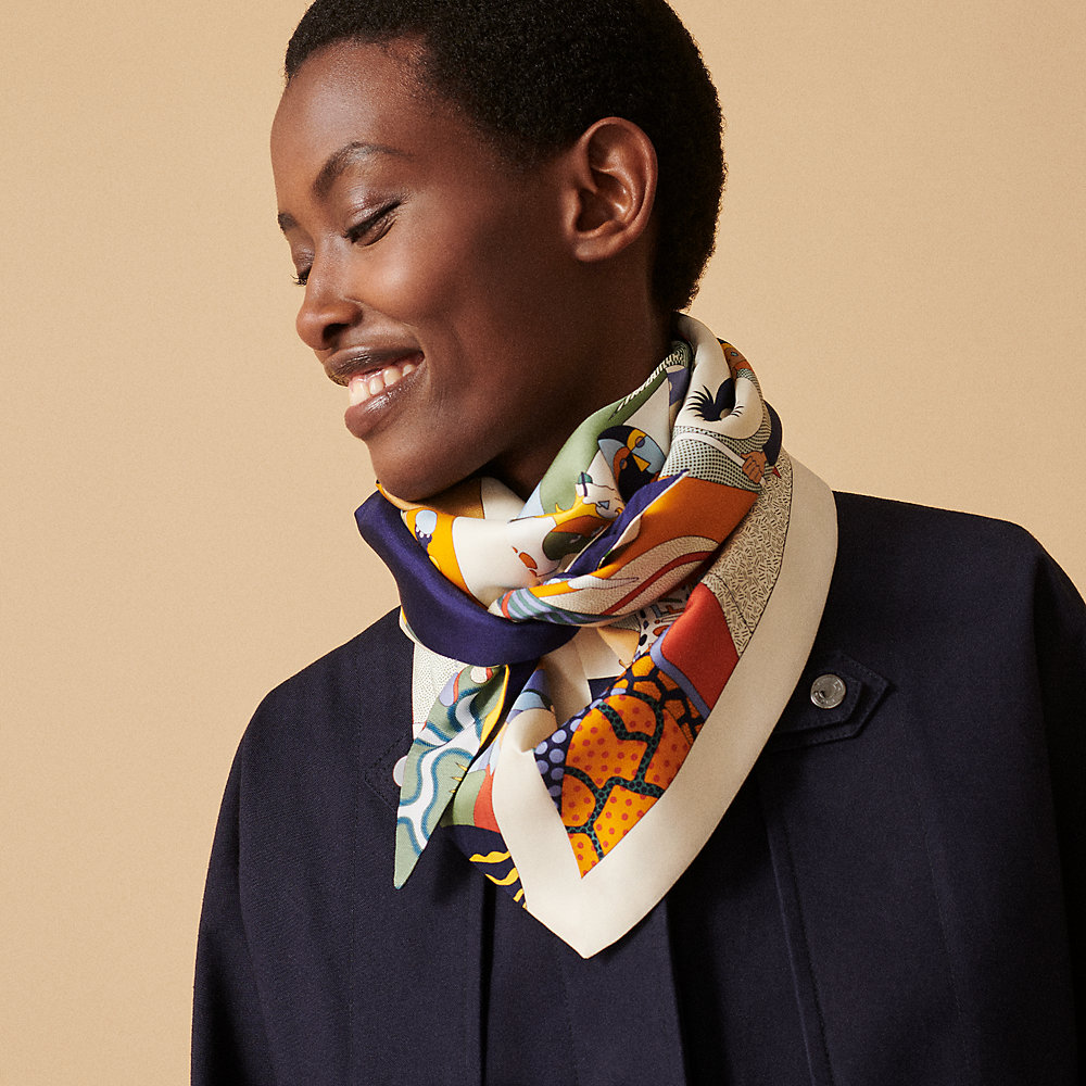 Hermès silk store scarves for women